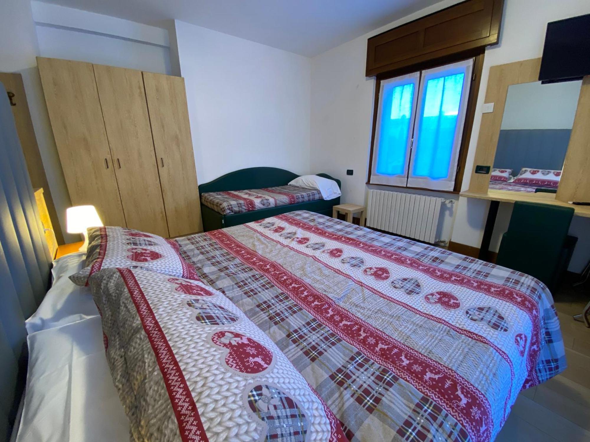 Hotel Sciatori 3 Stelle Superior Тему Экстерьер фото